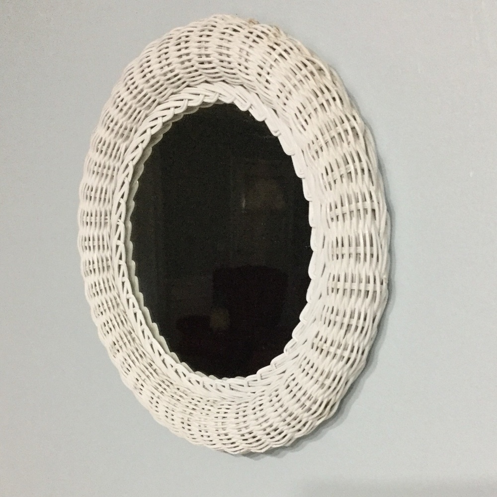 White Wicker Round Mirror